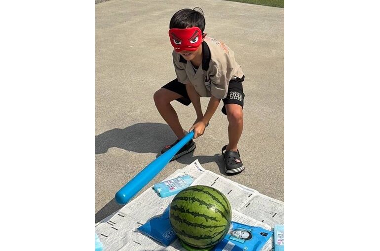 31142