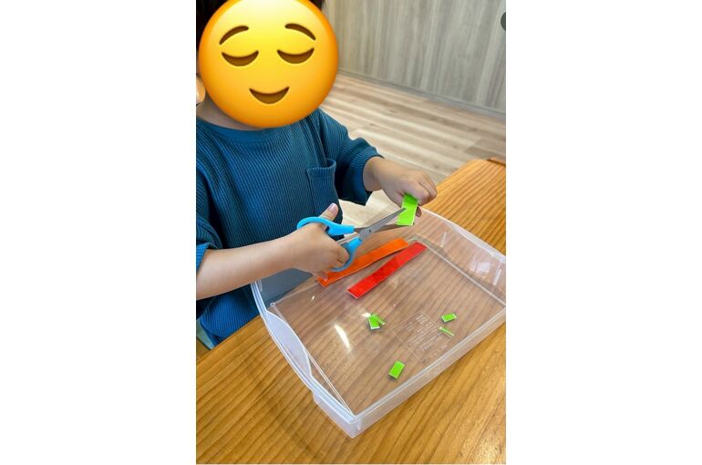 LINE_ALBUM_ビーズ、サーキット、はさみ、避難訓練_250927_11